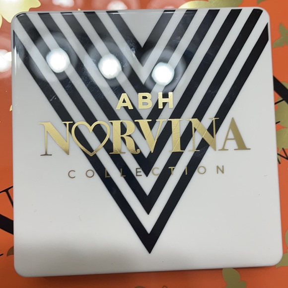 ABH Norvina collection VOL. 1 - mini - Picture 2 of 2